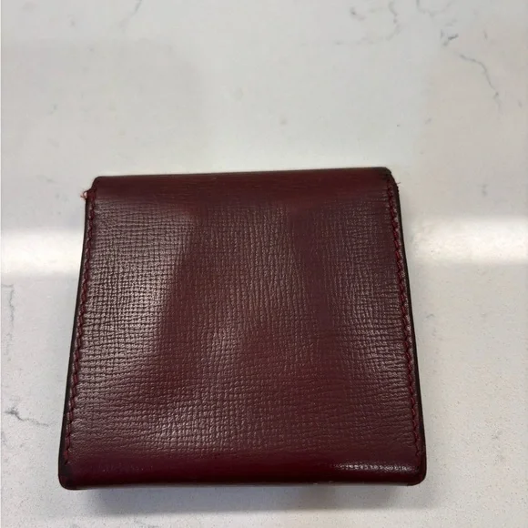 Cartier Burgundy Leather Money Pouch with Textured Pattern and Metallic Accents - Picture 3 of 6
